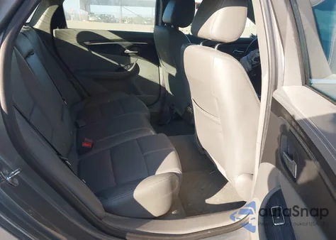 2017 Chevrolet Impala 1Lt z USA, uszkodzony, nr VIN 1G1105S32HU143618